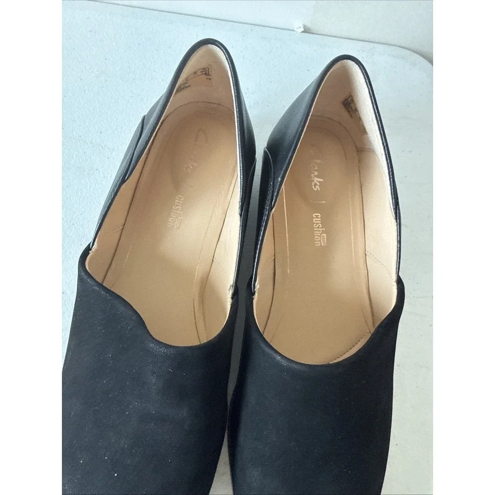 Women's Clarks Pure Tone Black Leather Lofer Flats Sz 8 Preppy Work